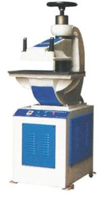 ماكينة التخريم المزود